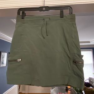 Athleta Trekkie shirt/skirt